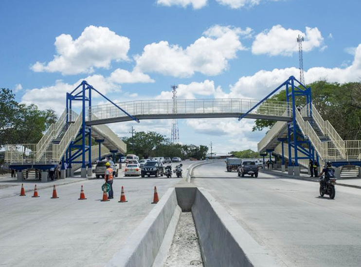 Análisis y diseño de puentes peatonales